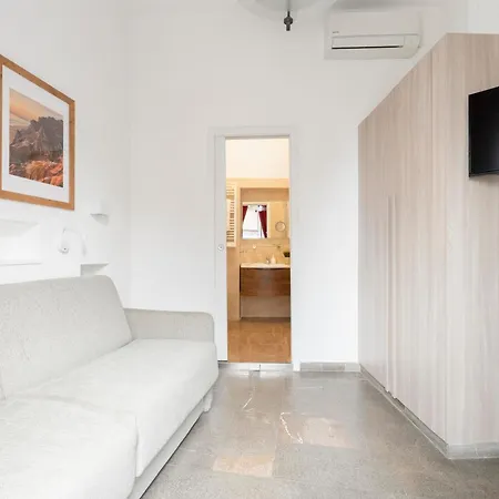 Manfredi House San Pietro 게스트하우스 4*