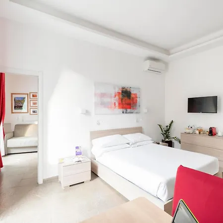 Manfredi House San Pietro 4*