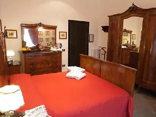 Manfredi House San Pietro Pensionat 2*