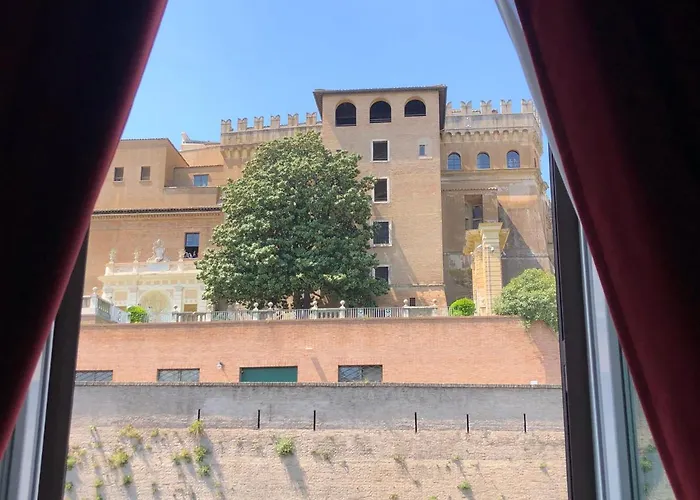Manfredi House San Pietro 4*