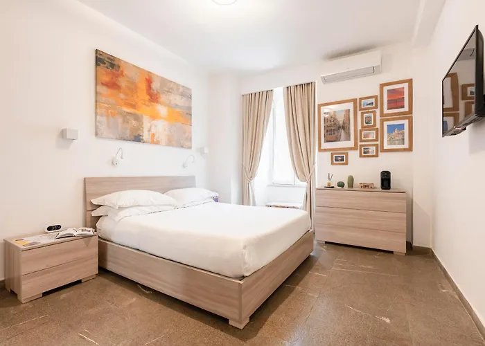 Manfredi House San Pietro 4*