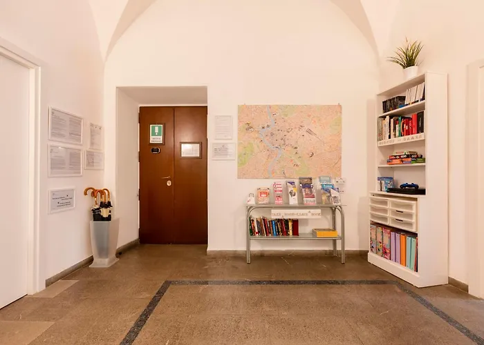 Manfredi House San Pietro 4*