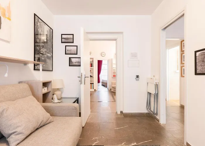 Affittacamere Manfredi House San Pietro 4*