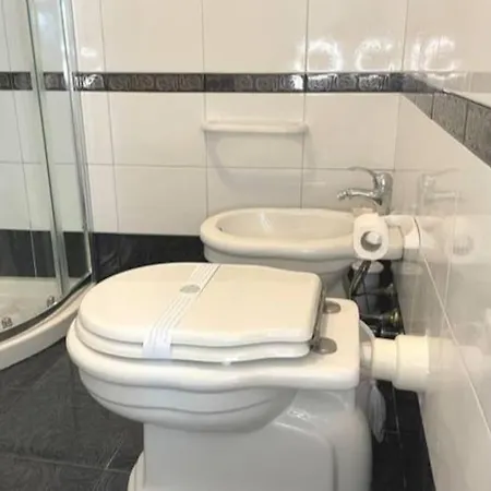 Manfredi House San Pietro Vendégház 4*