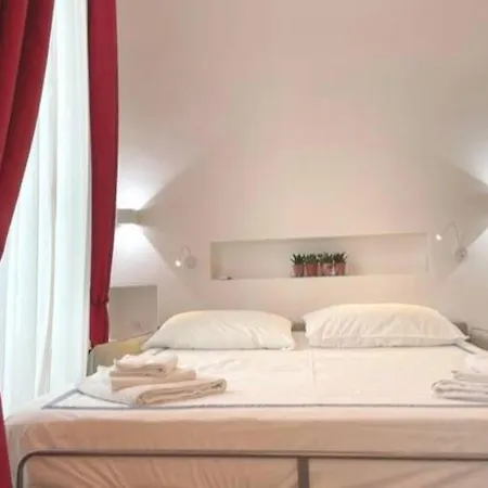 Manfredi House San Pietro 4* Róma