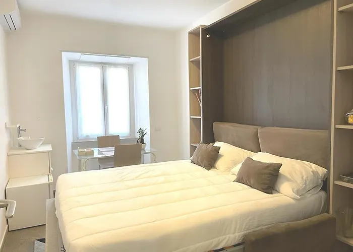 Manfredi House San Pietro Pensión Roma