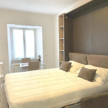 Manfredi House San Pietro Guest house Rome