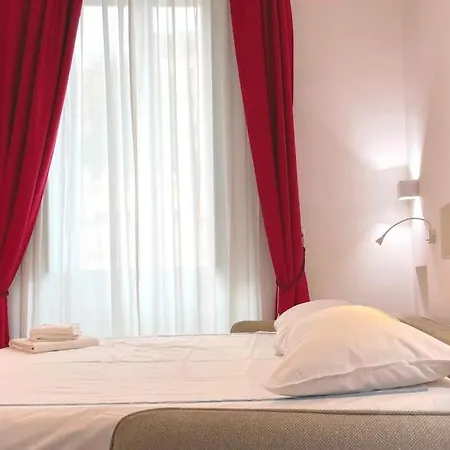 Manfredi House San Pietro 2* Rome